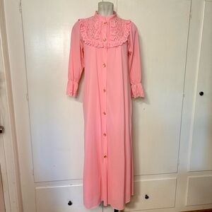 Vintage 70s Texsheen Bright Pink Lace Trim Nylon Robe and Nightgown Set